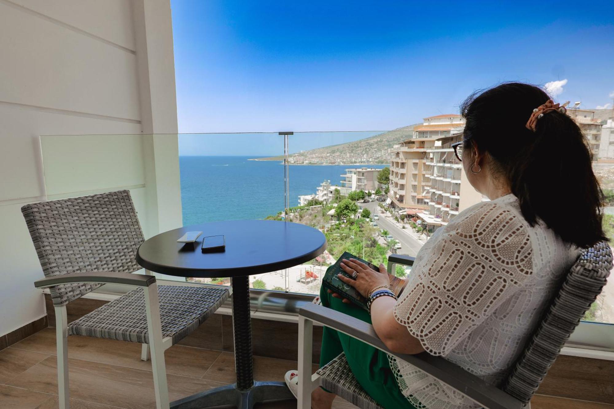 Hotel Oasis Saranda Zewnętrze zdjęcie